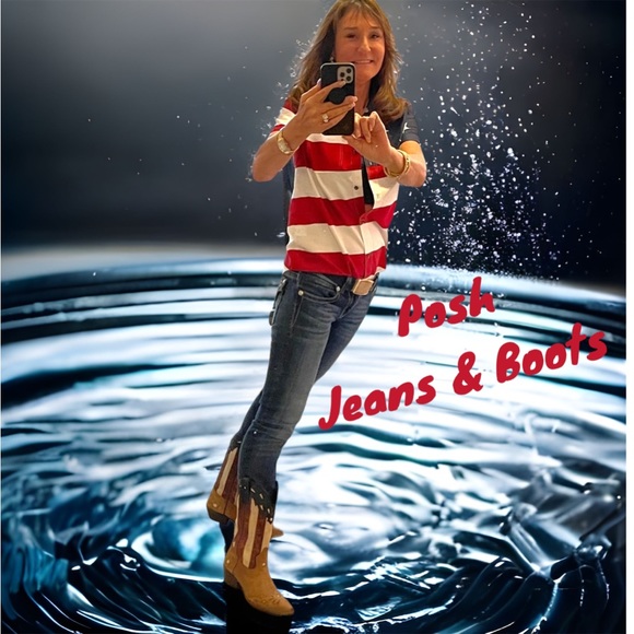 Hi, I am Dustie. I Enjoy Shopping Posh & Recently Ventured Into Selling - Picture 3 of 3